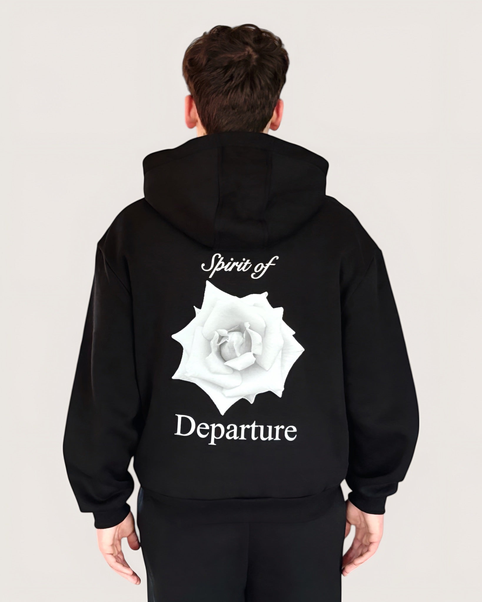 Schwarzer Zip Hoodie mit weißer Rose als großen Backprint und weißem Logostick vorne, Zip Hoodie von Spirit of Departure, Streetwear für Herren von Spirit of Departure, Zip Hoodie in Black von der Black & White Roses Collection, dicker Stoff, high quality