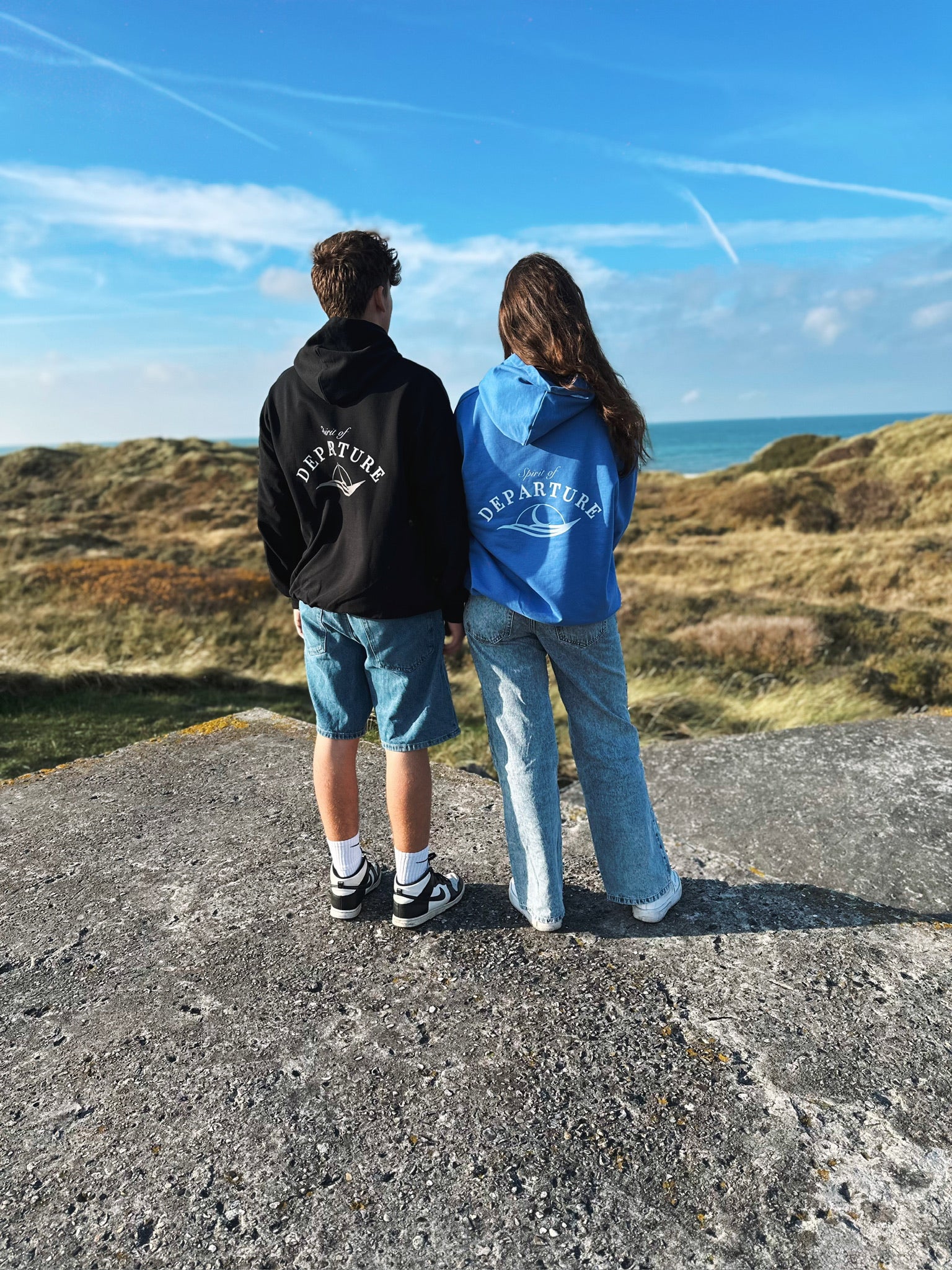 Spirit of Departure Streetwear, Schwere Hoodies mit Backprint, Oversized fit, High Class Streetwear, Streetwear for Men & Women