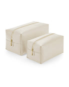Luxury Waschtasche für Damen in Ivory, ideal für die elegante Organisation deiner Beauty-Essentials. Waschtasche für Damen in verschiedenen Größen.